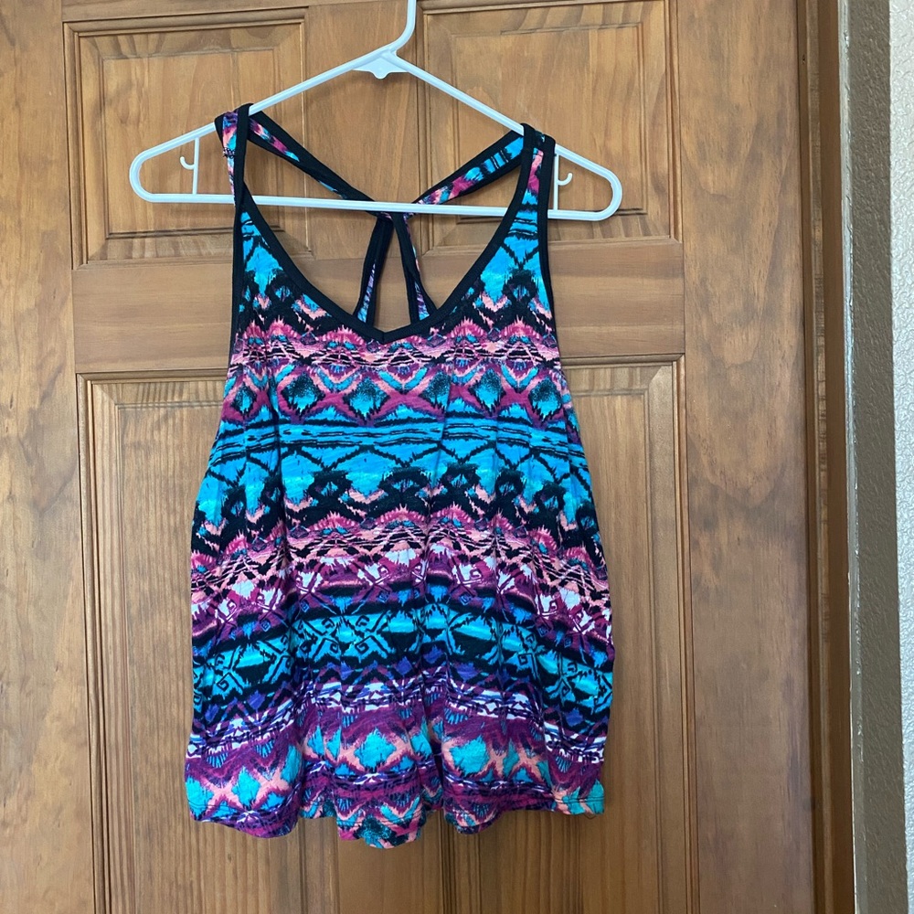 Maurices Tank